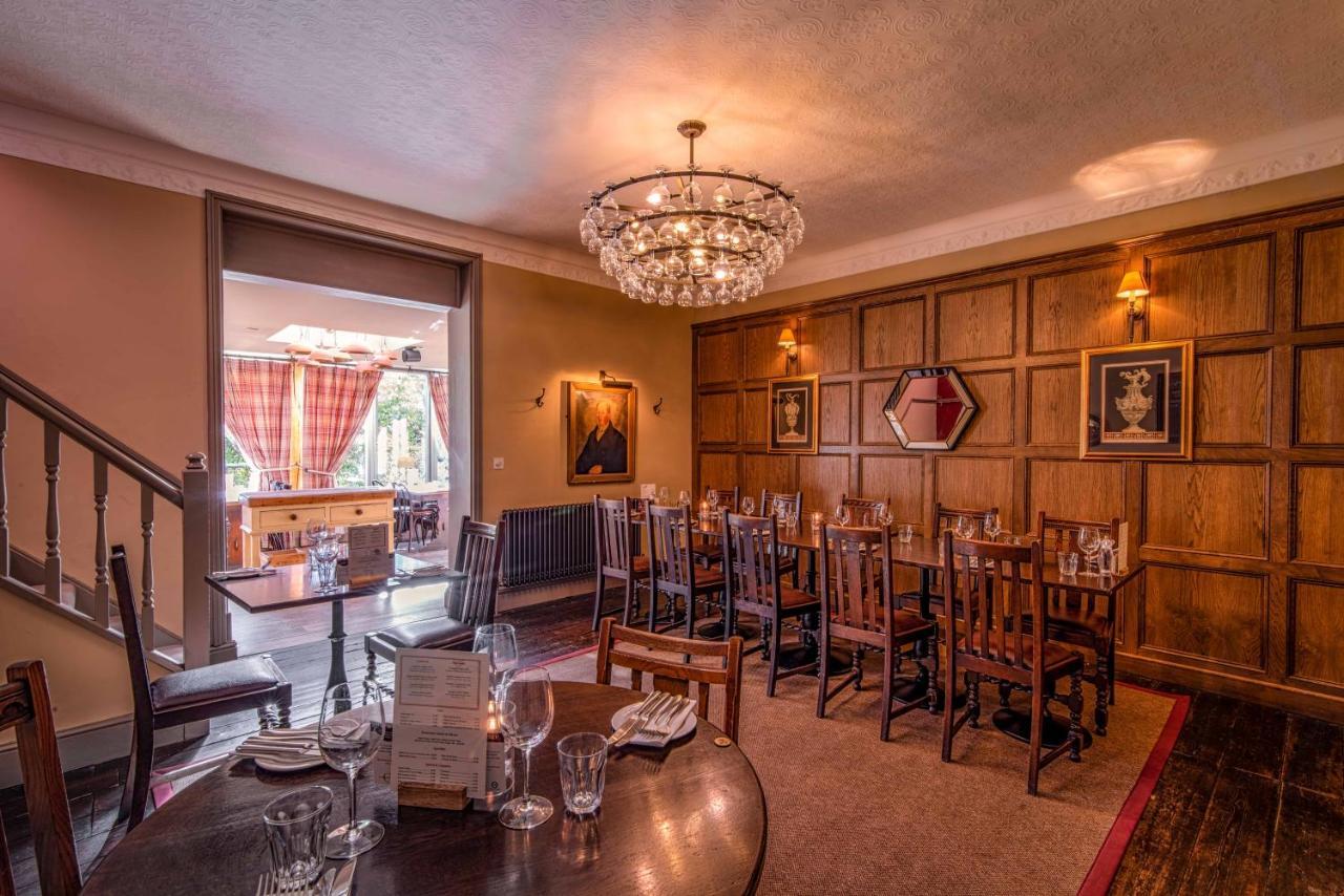 فندق Crown & Punchbowl Milton  المظهر الخارجي الصورة