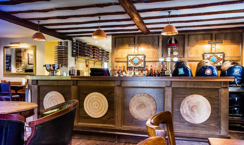 فندق Crown & Punchbowl Milton  المظهر الخارجي الصورة